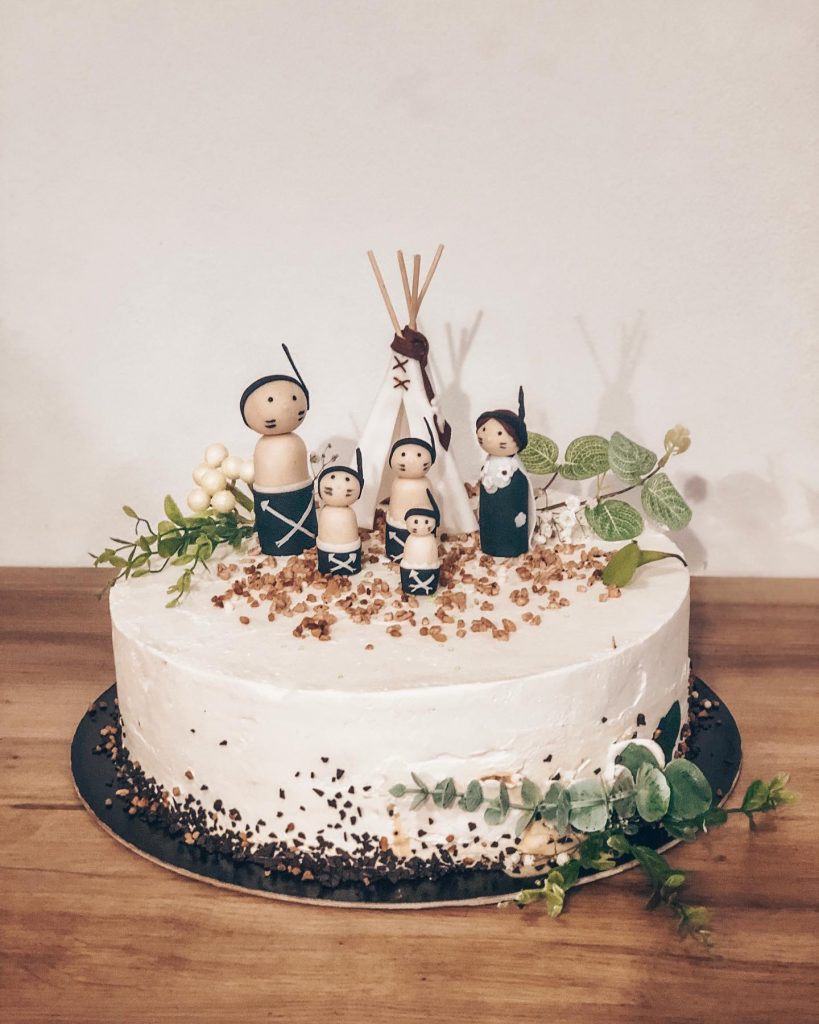 Din pasiune pentru dulciuri de casa Gina Cakes